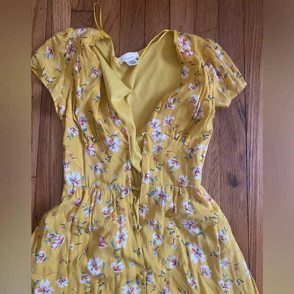 Yellow Floral Midi Dress - Picture 4 of 6